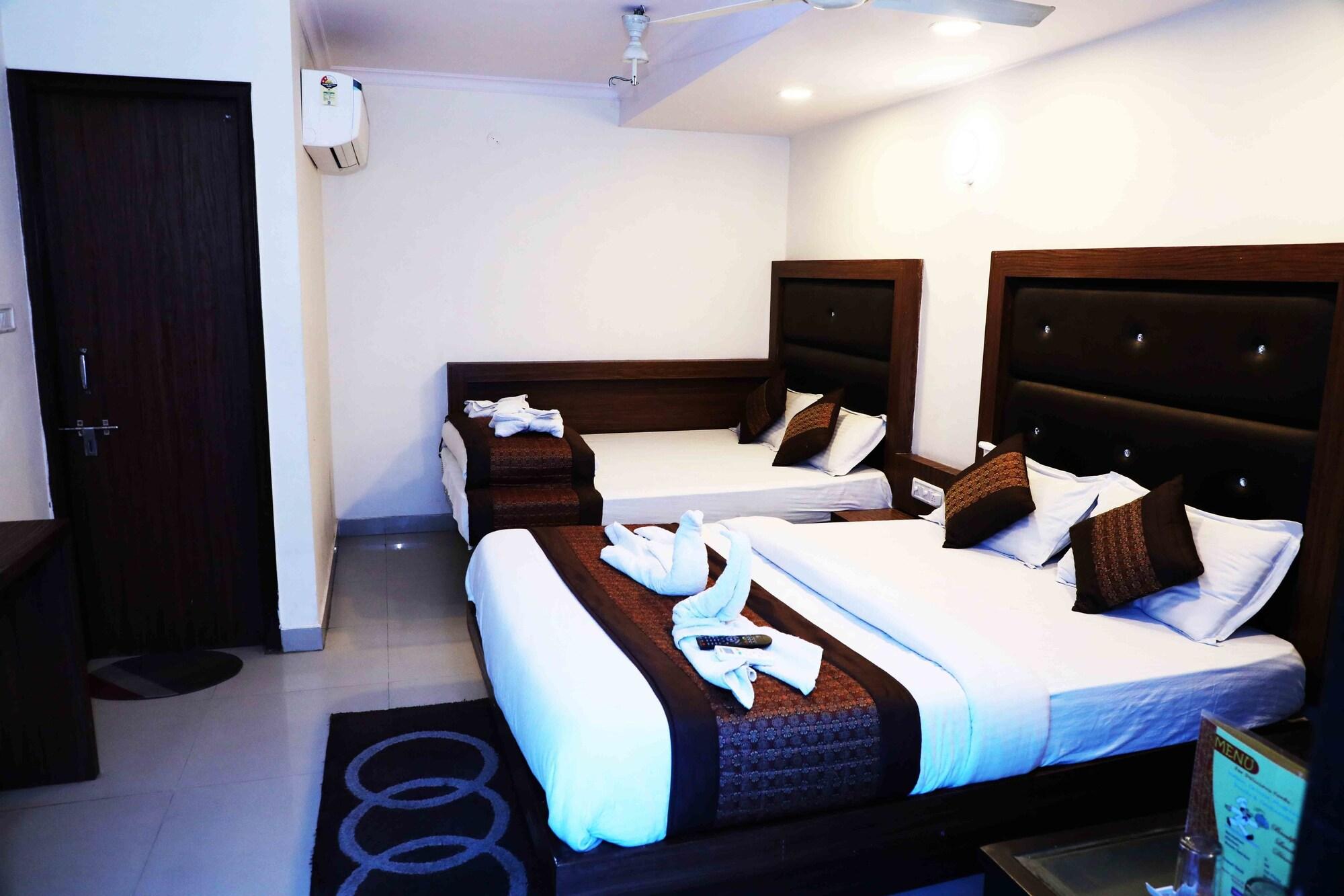 Oyo Flagship Kumar Palace Nowe Delhi Zewnętrze zdjęcie
