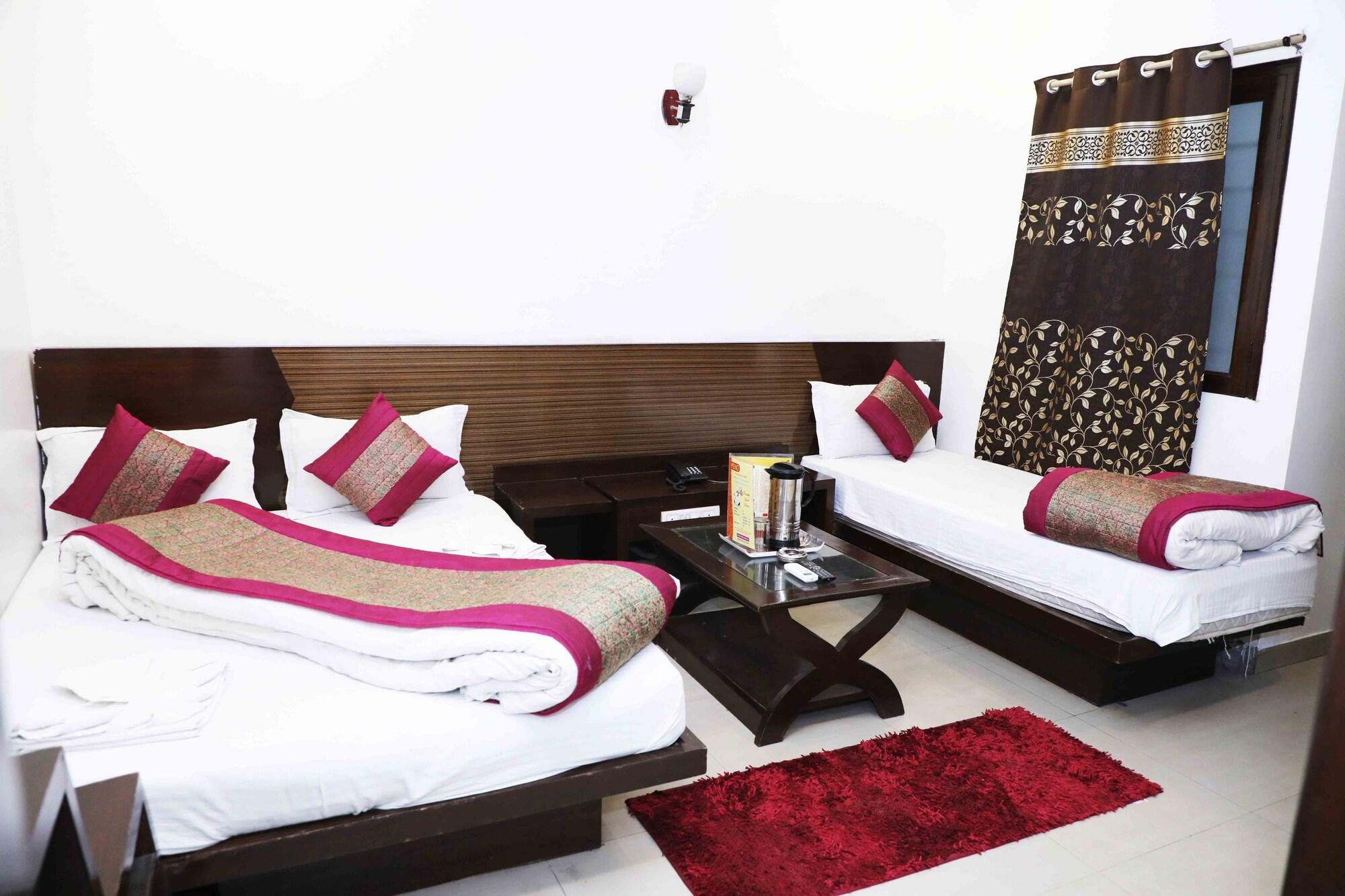 Oyo Flagship Kumar Palace Nowe Delhi Zewnętrze zdjęcie
